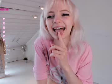 girl bettybarnett image #4700873