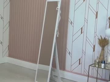 girl nelliecross image #2277118