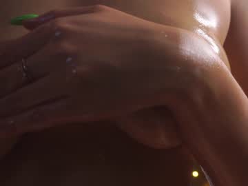 girl helenmoors image #4403753