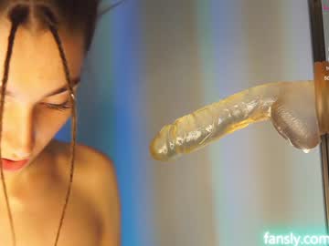 girl angels_kiss image #1769019
