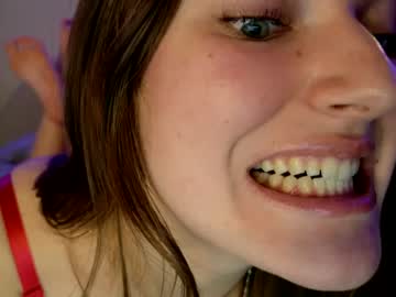 girl peachyyvirgo image #5409476
