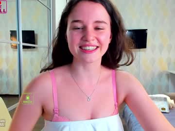 girl demurelixir image #3094939