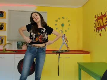 girl carolineprise image #680978