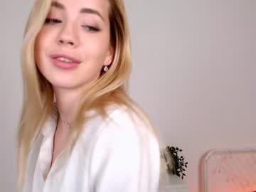 girl emmi_rosee image #1378582