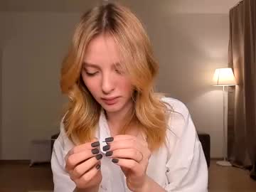 girl olli_ver image #3057323