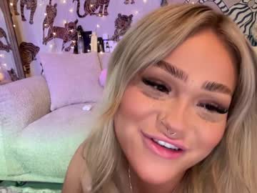 girl ari_02 image #6802844