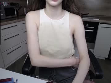 girl 1_arya image #1044050