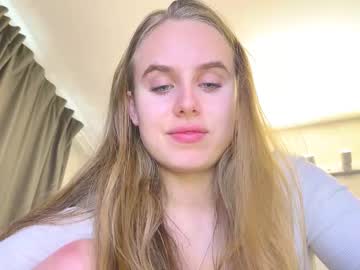 girl _raabbit_ image #4877600