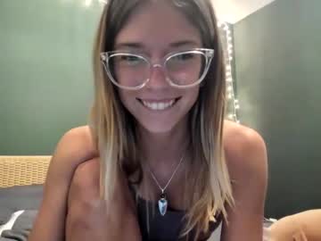 girl oliviahansleyy image #6935276