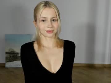 girl hi_popsy image #6140647