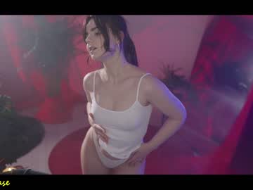 girl excitease image #3370167