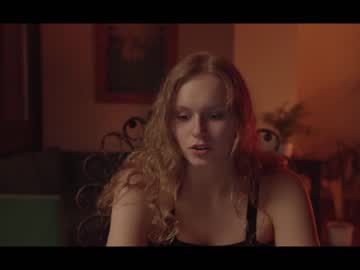 girl chillwithkira image #1358804