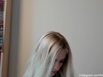 girl brilliantvictoria image #5519004
