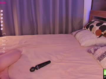 girl yolandabertha image #3690358