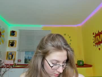 girl avis_ryan image #1082249