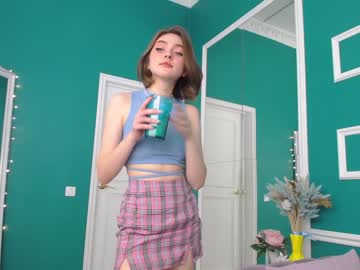 girl adelewilson__ image #1046524