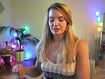 girl phoenix_taylor image #4549129