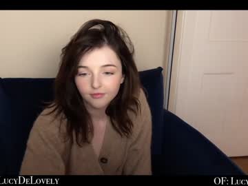 girl lucydelovely image #2293573