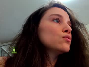 girl demurelixir image #1847073