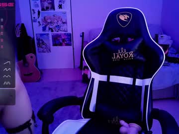 girl _b_a_n_s_h_e_e_ image #4484222