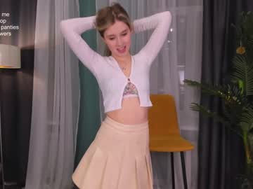 girl milablush image #3480867