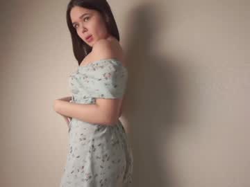 girl helenmoors image #3903930