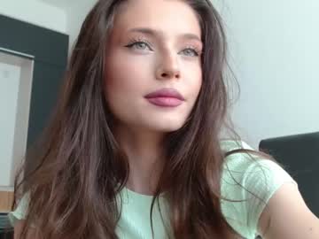 girl isia_slay image #2309932