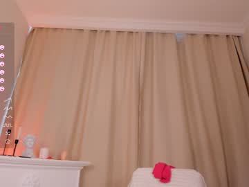 girl juliepenningtona image #5123389