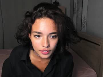 girl ella_flare image #2470814