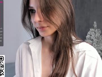 girl peek_in_my_window image #5991697