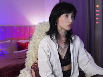 girl carmilamoon image #7037766