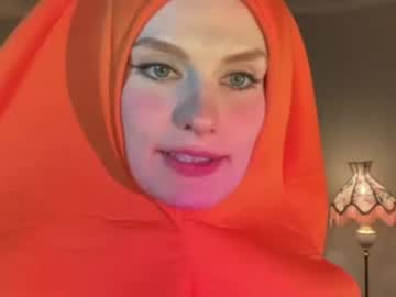 girl bigredcarrott image #4799530