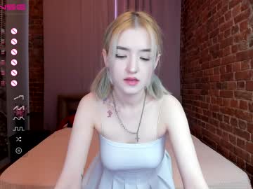 girl eve_woods image #2080105