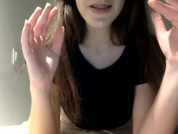 girl xprsv image #4025780