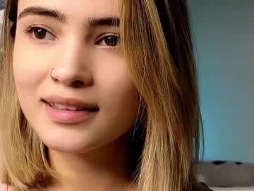 girl babyface_cb image #6517716