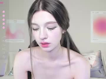 girl shycinderella image #5930315