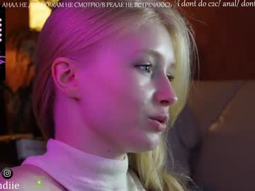 girl bestblondiiecb image #5300303