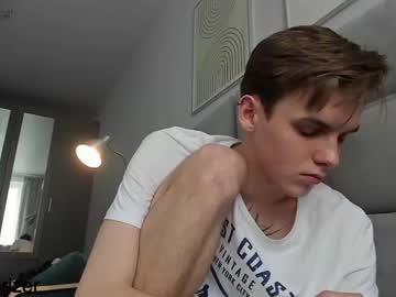 man horny_jerk_roy_prick2001 image #1858438
