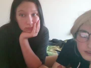 candycigsbb01 sex webcam