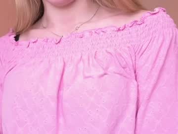 girl katt_y image #7012675