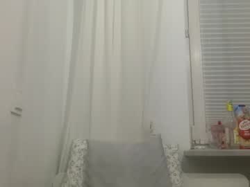 girl xprsv image #4140012