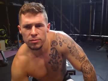 man browneyedmuscleboy32 image #5301302