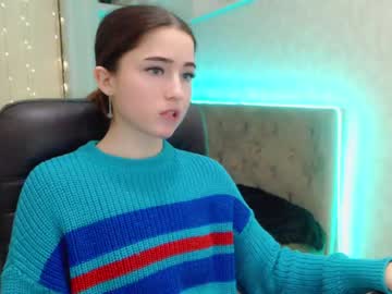 girl alma_harrison image #1057820