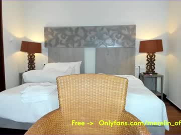 girl merelin__ image #2520039