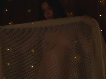 girl helenmoors image #4289472