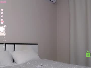 girl small_blondee image #3654695