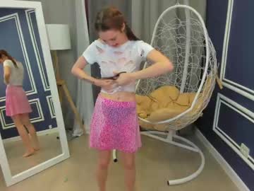 girl carly_coy image #2924611