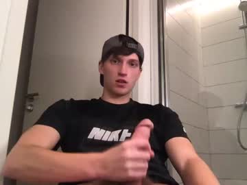 man jameshark777 image #3071610