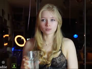 girl bestblondiiecb image #6361829