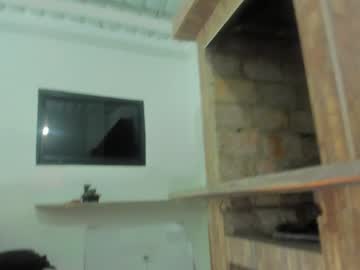 mikeandshe sex webcam